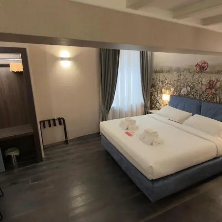 PAX hotel